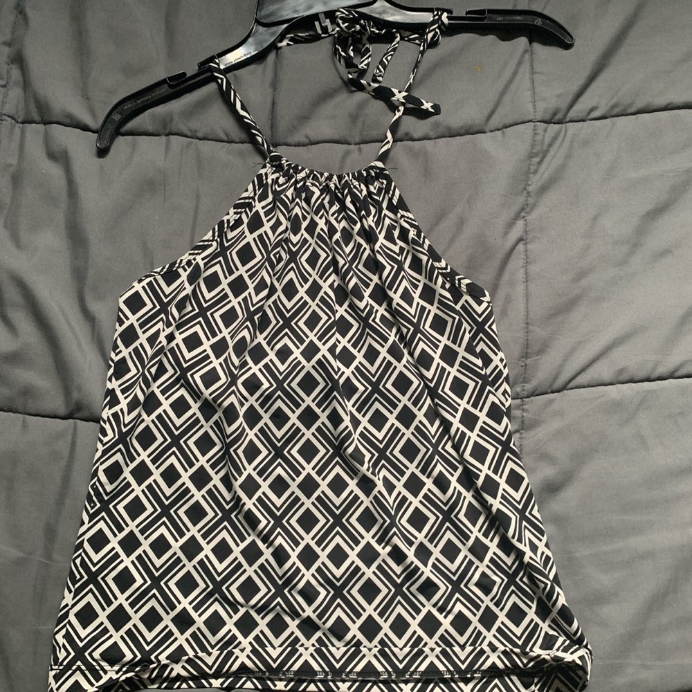 BLACK AND WHITE HALTER TOP TIES AROUND YOUR NECK.